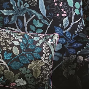 Cueillette Soft Foret - Decorative pillow cover, Designers Guild/Christian Lacroix