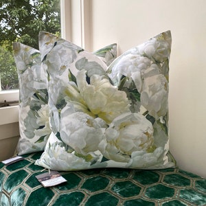 Peonia chartreuse -  cover in Designers Guild gorgeous fabric