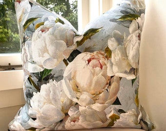 Decorative pillow cover in Peonia lino zinc, Designers Guild