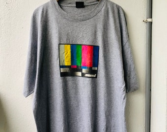 Vintage Original 90’s 26Red Modern Streetwear T-Shirt