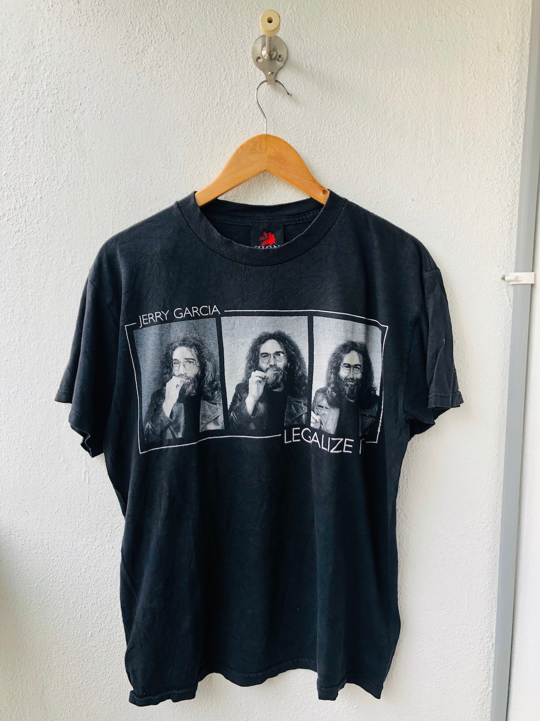 80s 90s jerry garcia greatful dead Tシャツ Vintage 90s Jerry Garcia Air Garcia Grateful Dead Chicago