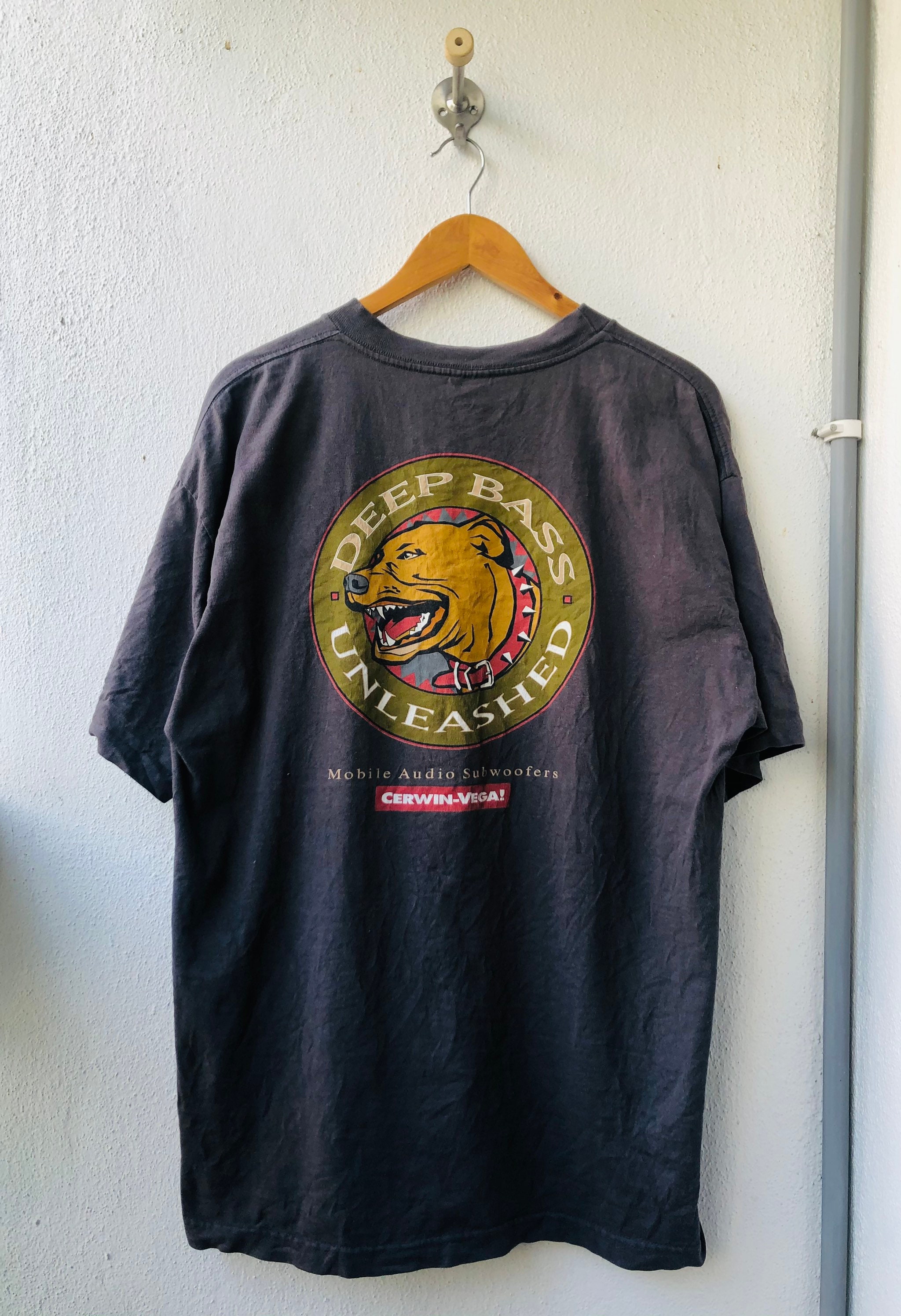 T-Shirt Car Audio "Cerwin Vega" T-Shirt Car Audio "Cerwin Vega"