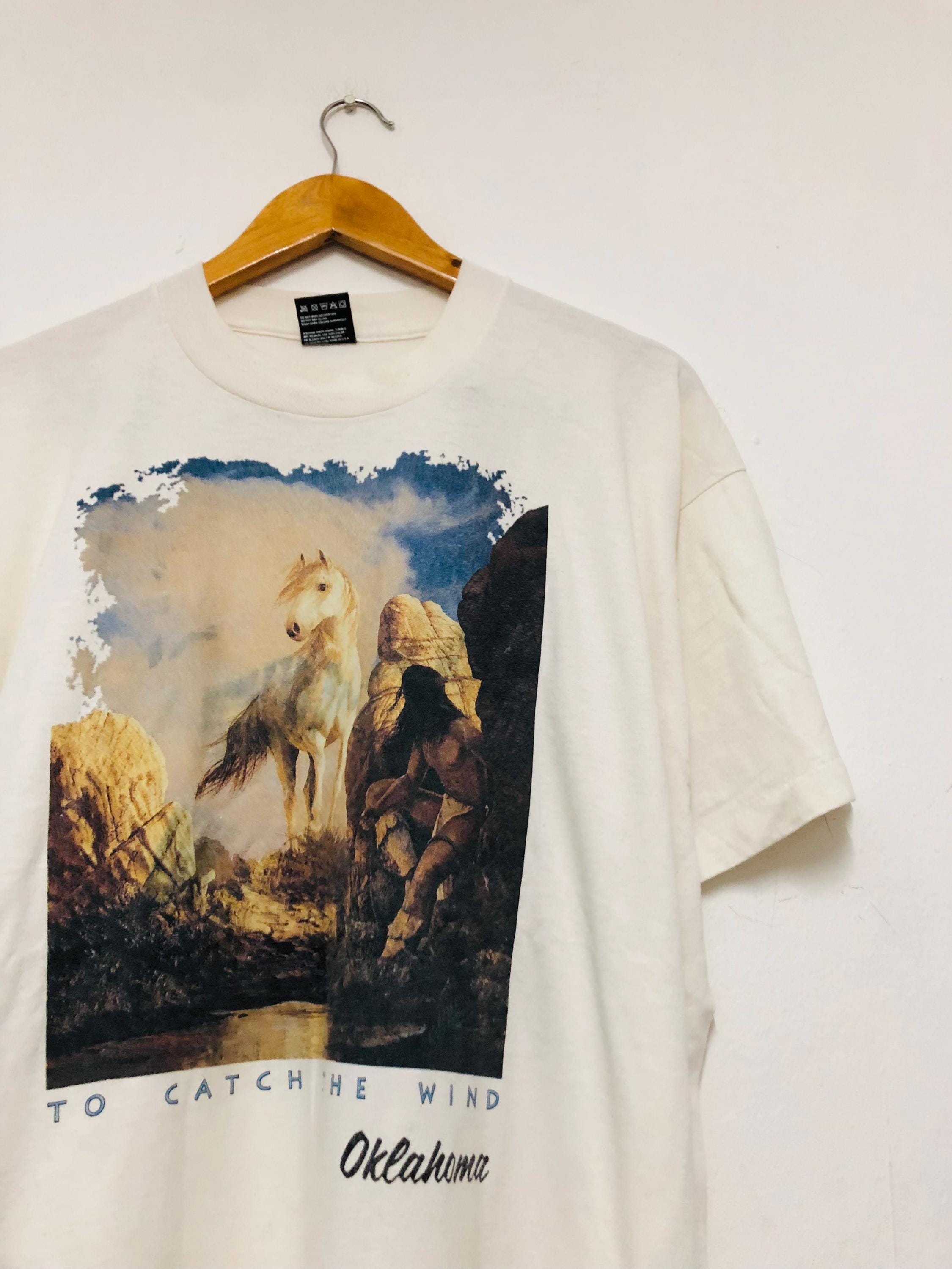 Vintage 90s Oklahoma : Catch the Wind T-shirt / Save Animal White