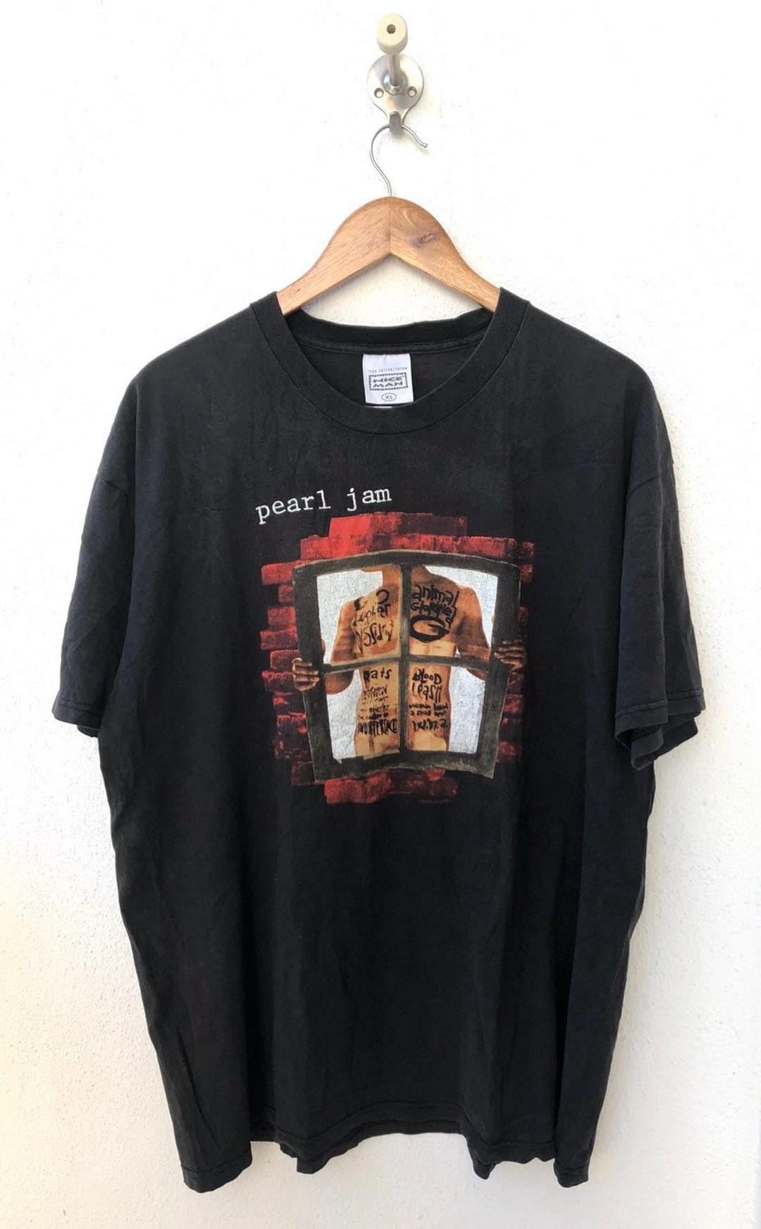 Vintage 90s Pearl Jam 