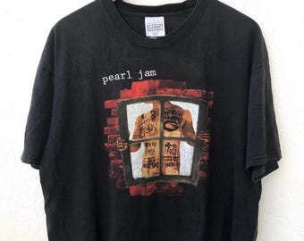 Vintage 90s Pearl Jam 