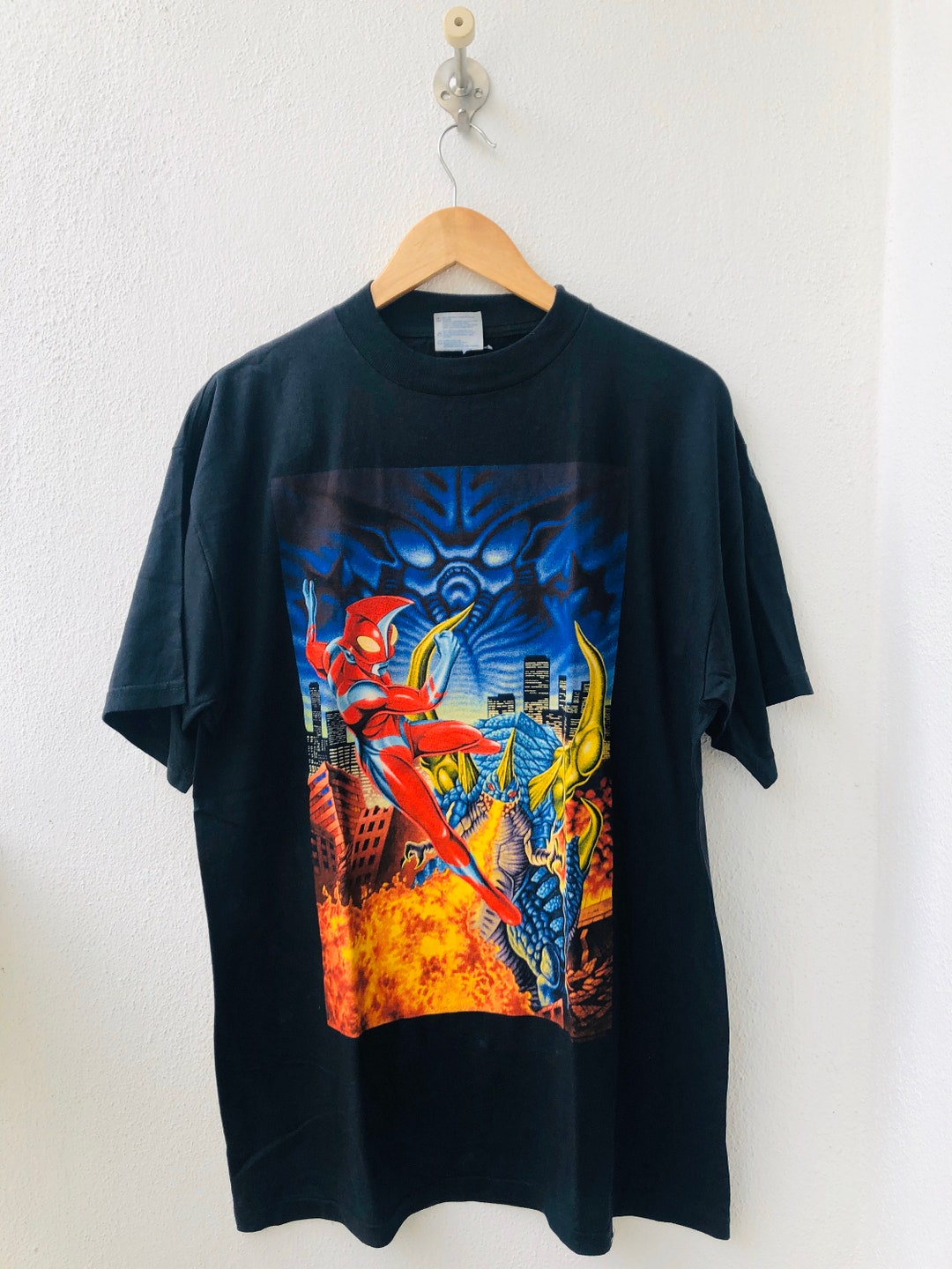 old fuct 90s ウルトラマン　L レア‼︎90's vintage fuct ウルトラマンアニメtシャツ（90s