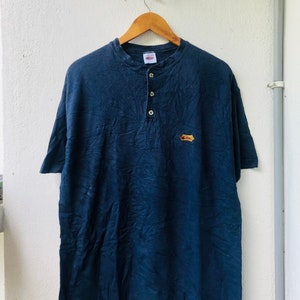 Vintage Original 90’s Quicksilver Small Embroidered Logo Designs Skate Surf T-Shirt