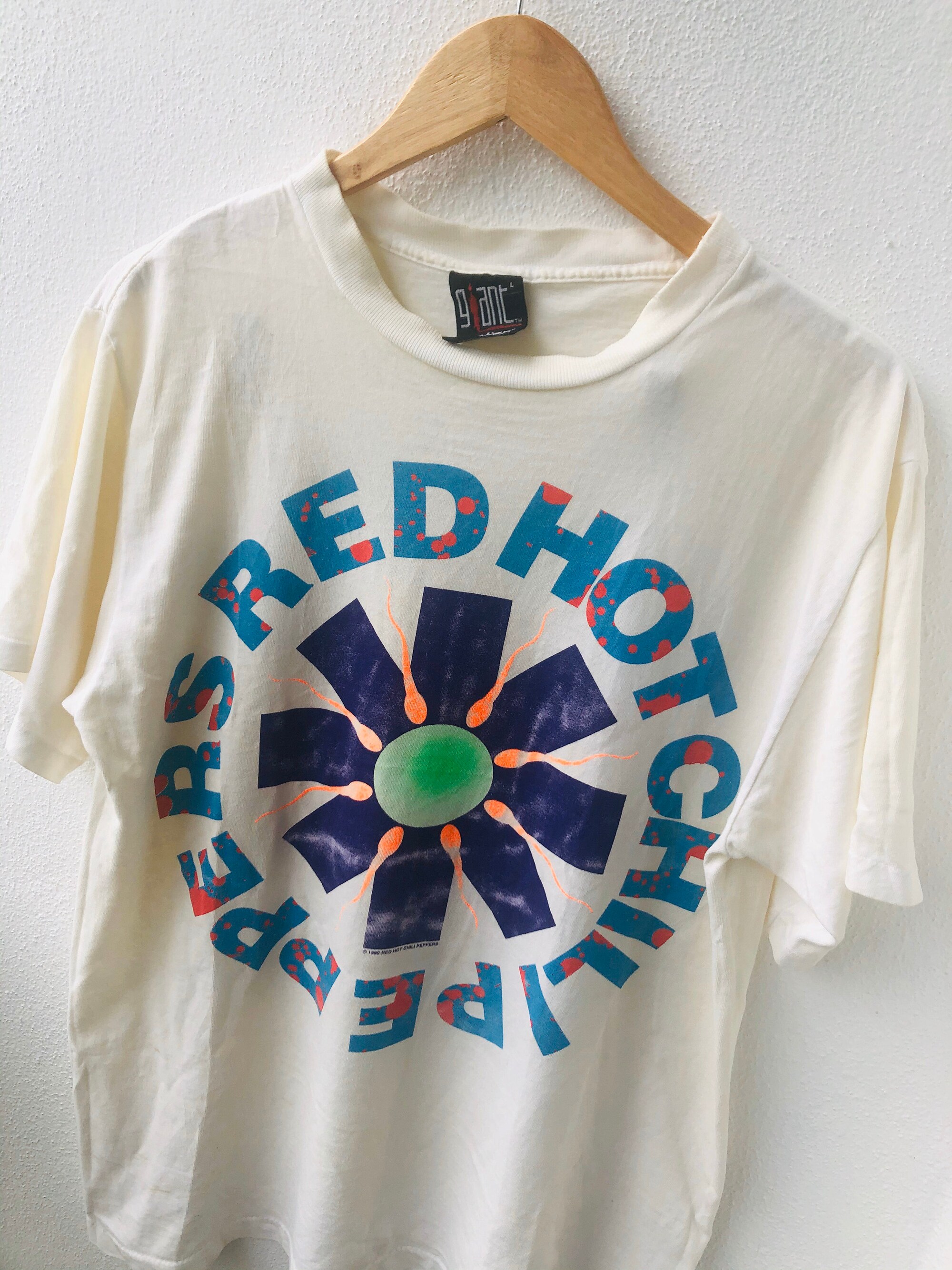 Vintage Original 90's Red Hot Chili Peppers " Sperm Logo 1990" American Funk Music T-Shirt