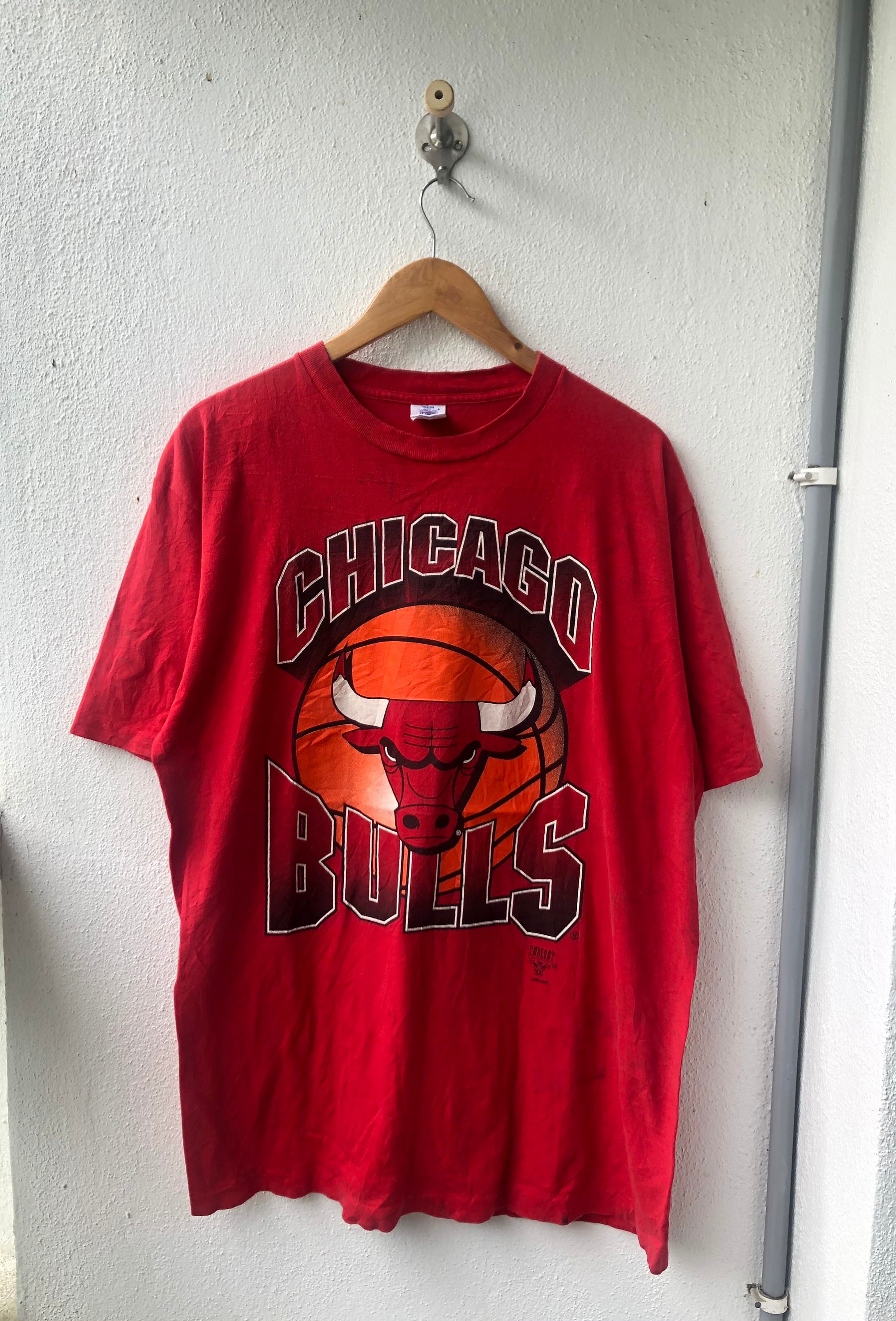 Vintage Original 90's Chicago Bulls NBA T-shirt - Etsy Vintage Original 90's Chicago Bulls NBA T-shirt - Etsy