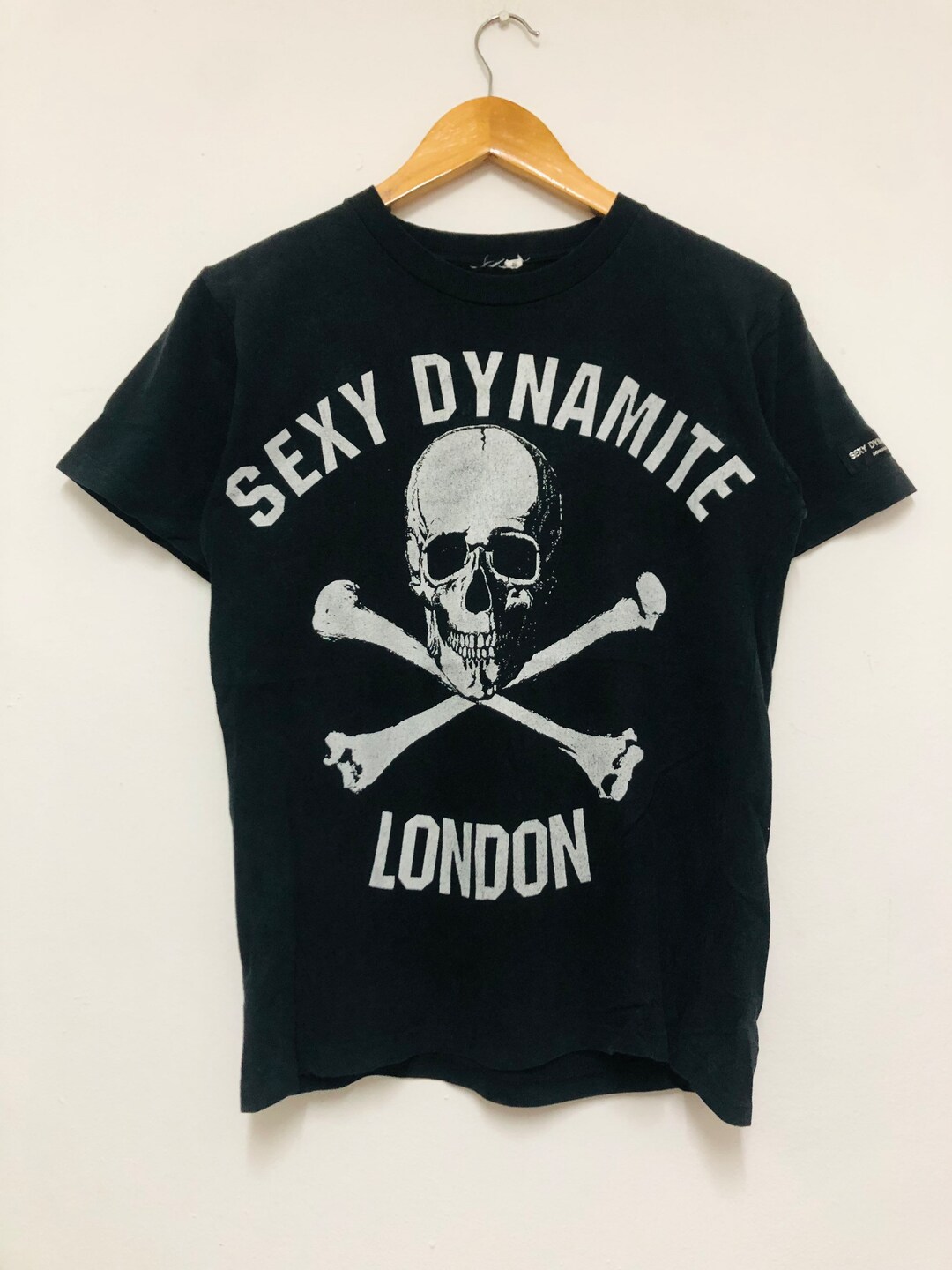 Vintage Y2K Sexy Dynamite London T-shirt / Japan Street / London