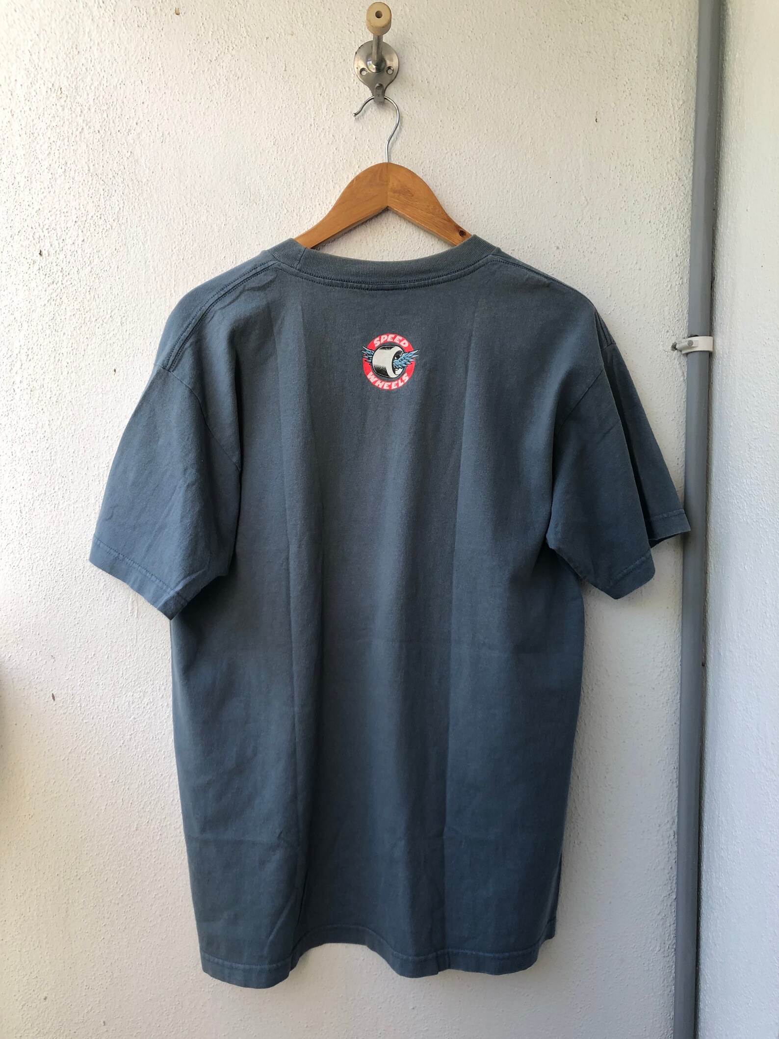 Vintage Rare 90's No Fear Surf Skate brand T-Shirt 1993 size
