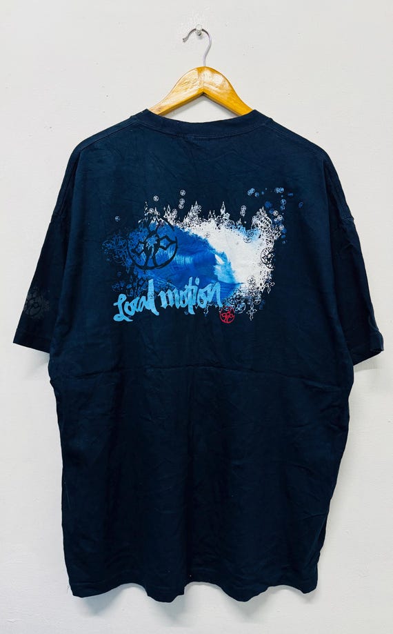 Vintage 00s Local Motion Surf Clothing T-Shirt / 00s Surf Wear / 00s Pro Surfers / 00s Beach Life / 00s Promotional