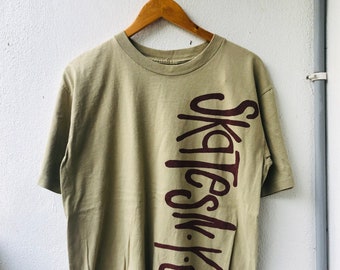 Vintage 90’s Skates N.Y.C Skate Surf T-Shirt / New York Skateboarding Tee / Skate Surf Streetwear Graphic Tee / Skate Culture / Unisex Tee