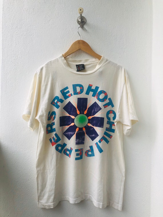 red hot chili peppers vintage tee