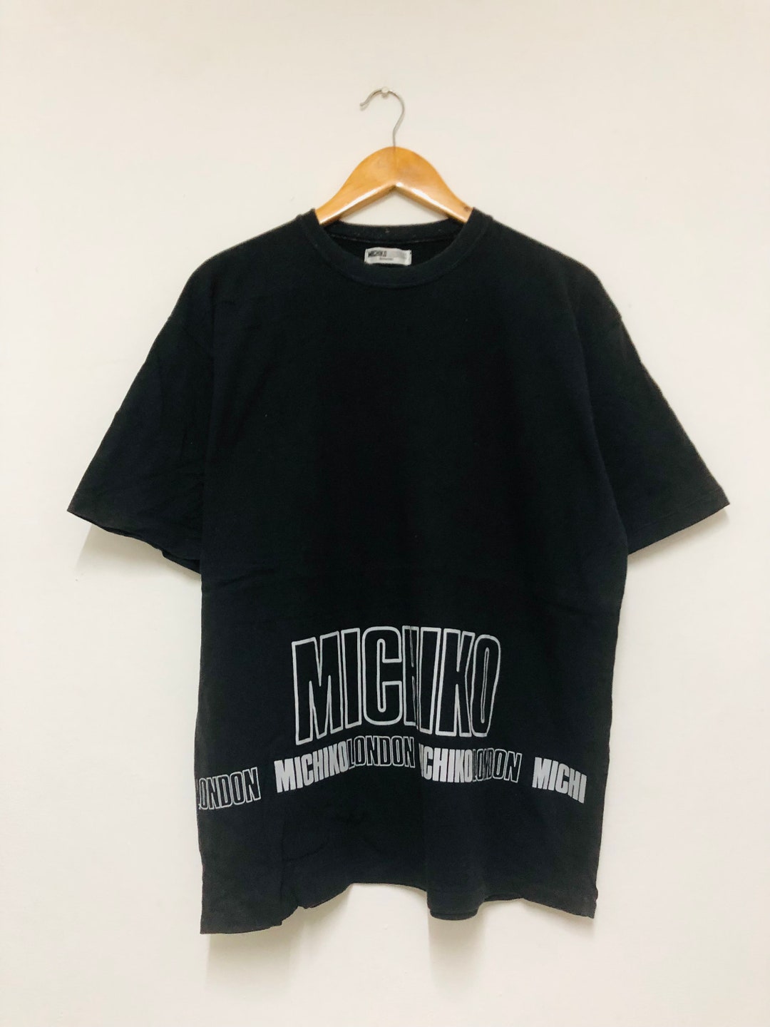 Vintage 90s Michiko London T-shirt / Japan Streetwear