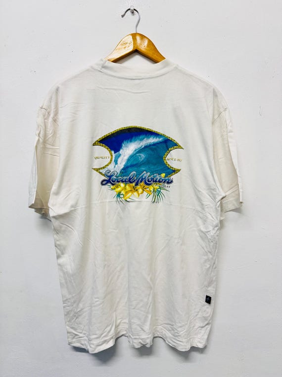 Vintage 90s Local Motion Surf Clothing T-Shirt / 90s Surf Wear / 90s Pro Surfer / 90s Promotional / 90s Skate Surf / 90s Beach Life