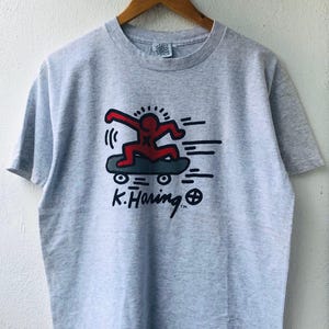 Vintage 90’s K.Haring : Skateboarding by Pop Shop American T-Shirt / Pop Shop Streetwear Art Tee / Pop Art Graphic Tee / M Size Unisex Tee