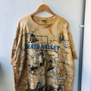 Vintage Original 90er Death Valley Scotty’s Castle 1993 Overprinted Map Designs T-Shirt
