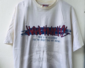 ロマンティックな、余りにロマンティックな MORRIE Tシャツ This item is unavailable - Etsy