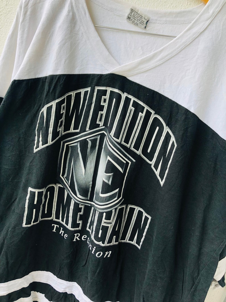 Vintage Original 90\u2019s New Edition \u201c Home Again 1996 \u201c American R/&BPop Group by MCA Records Offcial Merchandise Raglan Design T-Shirt
