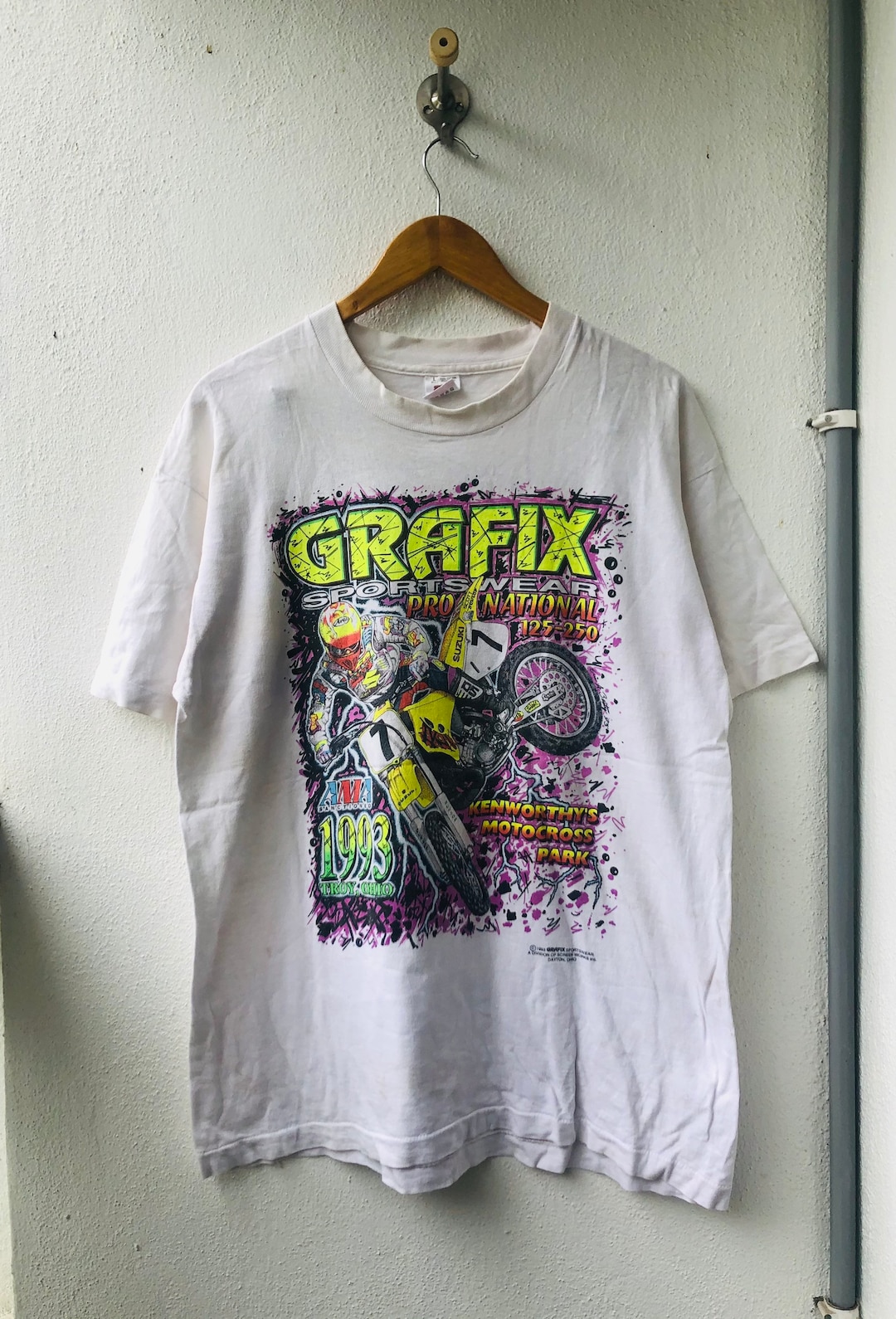 il_1080xN.2780133622_m2hb.jpg