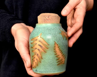 Handmade ceramic box for coffee or tea, wheelthrown, mint, eco, fitting wooden lid, Christmas, leaves, fern, leaf, mintgreen, pot, vase