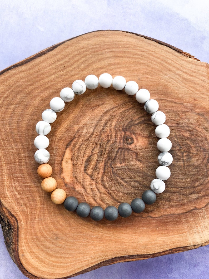 Diffuser Bracelet White Howlite Cedarwood Gemstone Bracelet Hematite