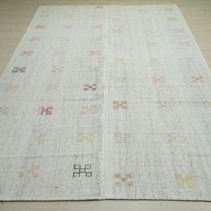 Alfombra de tejido plano blanco de 5,7x9, alfombra Kilim de algodón, alfombra Kilim blanca de decoración de la habitación del hogar vintage moderna, alfombra de decoración de verano, alfombra de bordado.