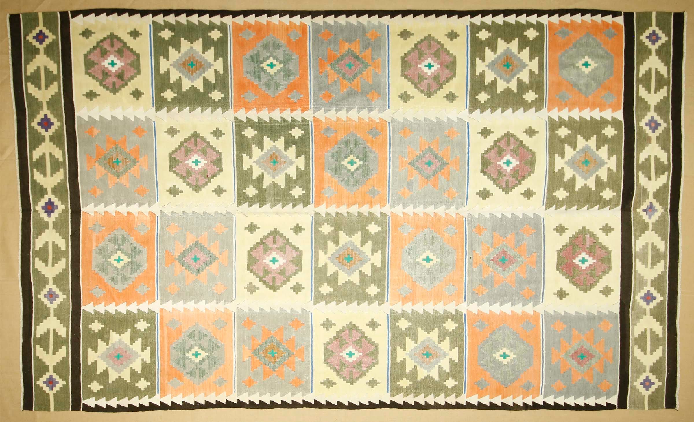 Oversized Pastel Kilim Rug: 1960s Turkish Woven Wool & Cotton (7.6 x 12.6 ft)