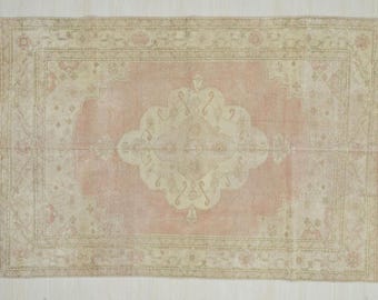 Vintage Wool Oushak Rug: 5.3"x7.8' Feet,Turkish Medallion Pattern Carpet Rugs.