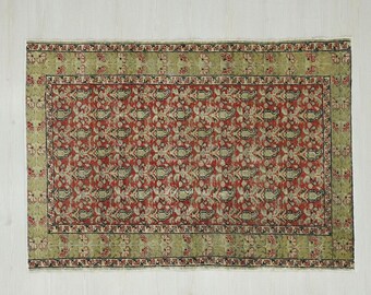 Small Turkish Wool Rug: Handmade Vintage Farmhouse Decor (3.8x5.7 ft)