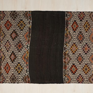 Beautiful Embroidered Village Woven Antique Kilim Soumak Rug,3.7x4.9 Feet 114x150 Cm,Very Rare Unique Kilim Rug,Wall Art Hanging Old Kilim.
