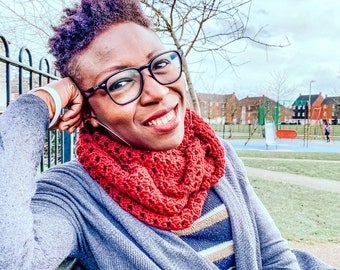 Lydia Lace Crochet Cowl CROCHET PATTERN / Crochet Pattern / Crochet Cowl / Cowl / Scarf / Crochet Scarf / Lace Cowl / PDF