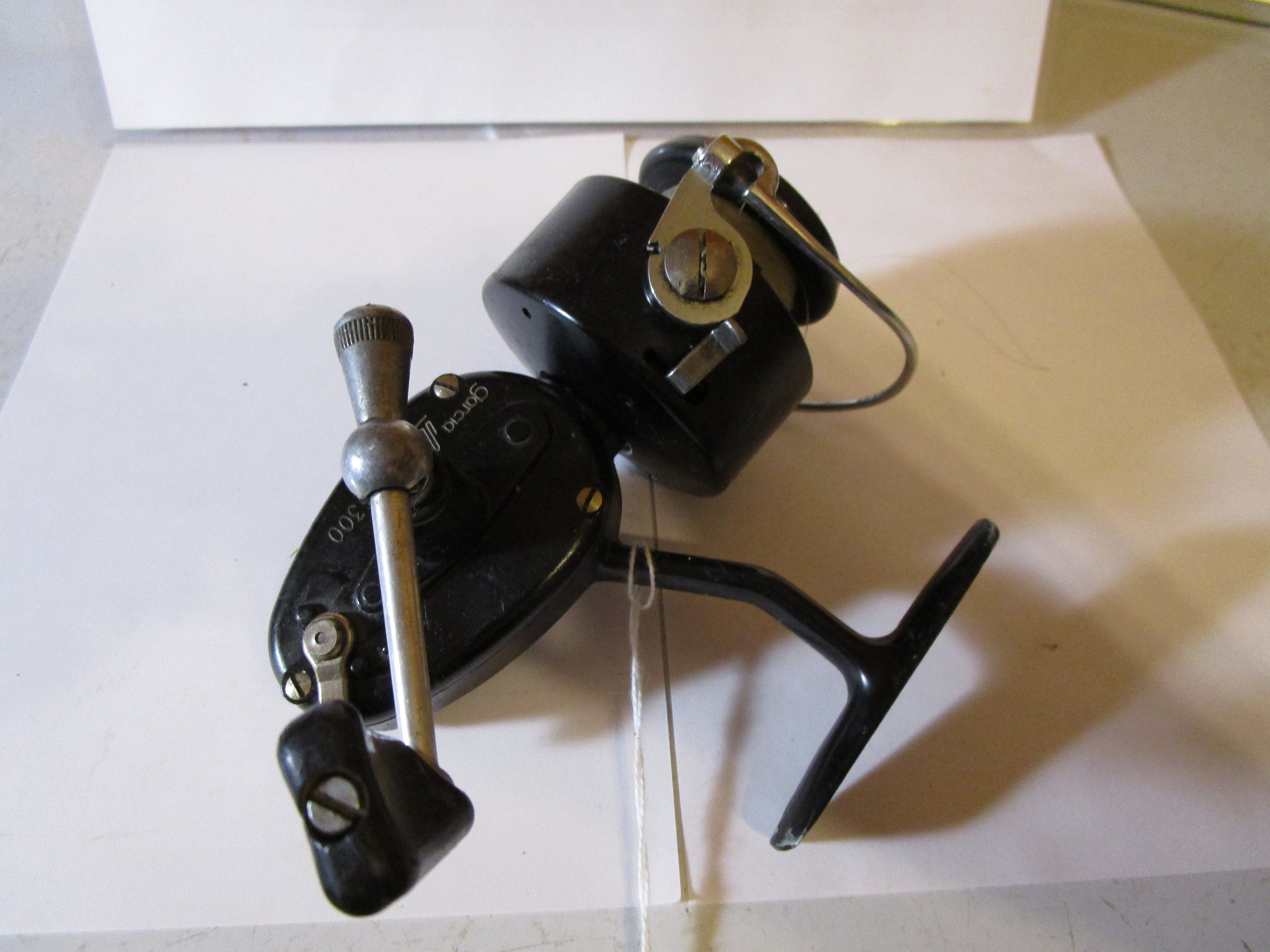 Garcia Mitchell 300 Vintage Spinning Fishing Reel in Working Condition. 