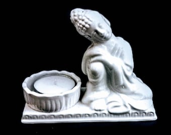 Bouddha avec bougeoir