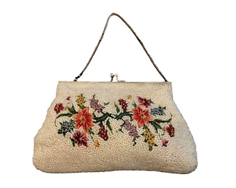 vintage années 1960 Seed Beaded et Pettipoint Floral Purse