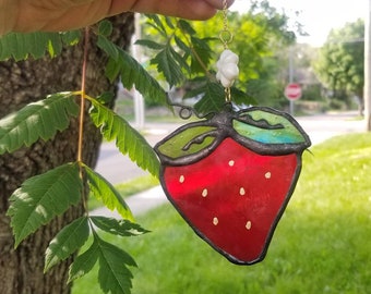 Stained Glass red strawberry with green leaf top suncatcher