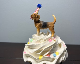 Beagle Cupcake Topper | Mini Beagle Dog Cake Topper | Beagle Wearing Party Hat Cupcake Topper | Dog Birthday Barkday Pawty Decor