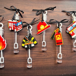 Fire Truck Bubble Favor, Trucks Favor, Kids Birthday Party Favor, Fire Trucks Party Supplies, Fire Trucks Bday Theme goodie bag stuffer