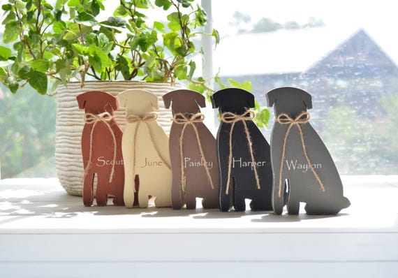 Rustic Personalized Lab 5.25"H/Labrador w Name/Dog Lover Gift/Black Lab, Chocolate Lab, Yellow Lab, Silver Lab Fox Red Lab/Pet Loss Figurine