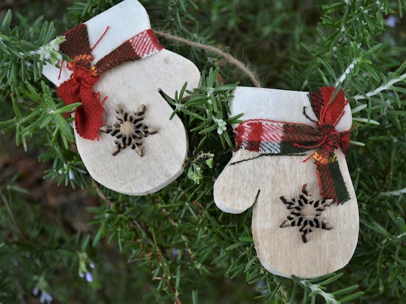 How To Make Easy Vintage Ornaments - cottage in the mitten