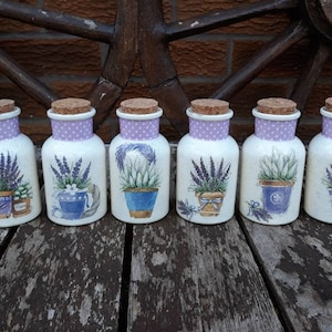 Shabby Chic Bathroom Jars: Lavender Flower Decoupage, Pearl Detail