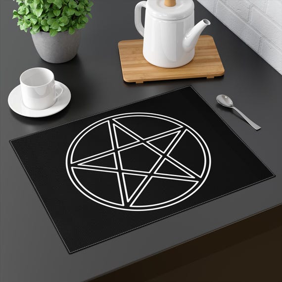 Pentacle / Pentagram Altar Mat, Tarot Cloth/Mat, Placemat