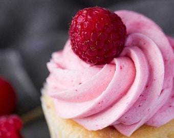 Raspberry Cream Cupcake Fragrance Oil for Candles, Soap, Diffusers, Wax Tarts, Scrubs, Body Butters, Lotion, Perfumes, Bath Salts, Incense