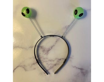 Green Alien Antenna Headband Martian Space Costume Accessory Boppers