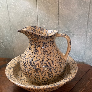 Roseville Pitcher and bowl