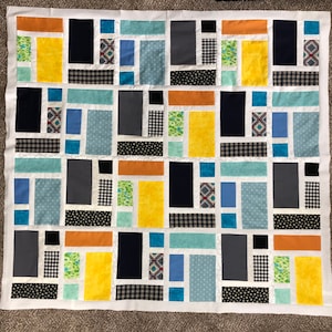 Unfertiges Scrappy Quilt Top