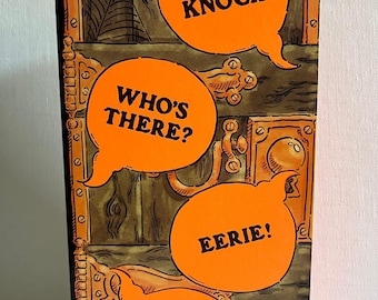 Tarjeta de Halloween vintage de American Greetings: Toc, toc, ¿quién es? Misteriosa, SIN USAR