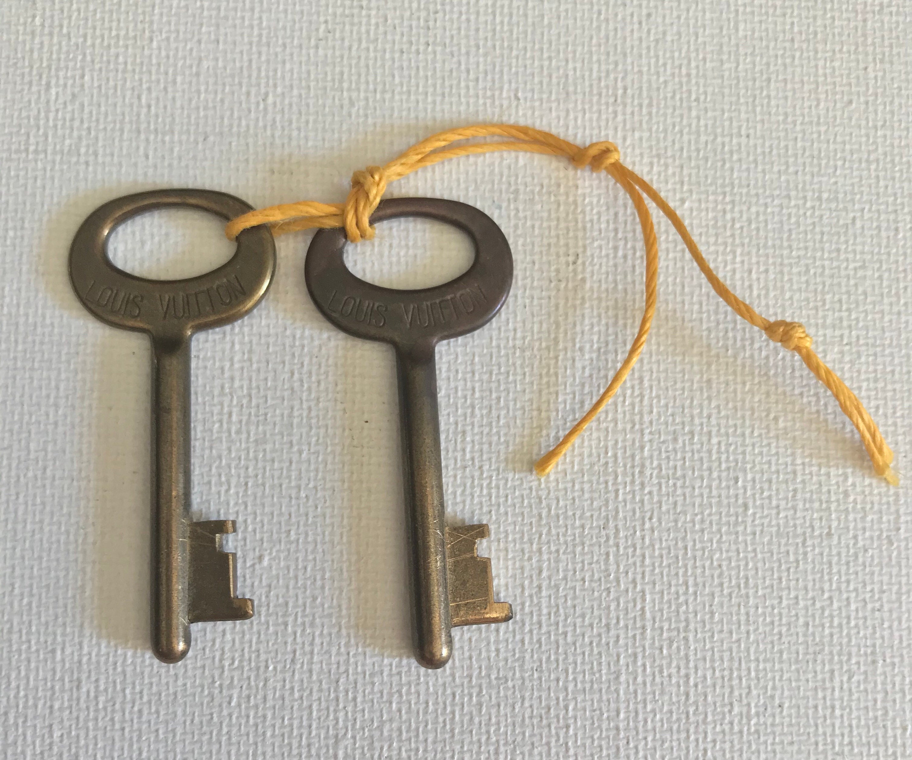 Vintage Louis Vuitton Lock Key Bag Case Trunk Brass Skeleton Vintage Louis Vuitton Lock Key Bag Case Trunk Brass Skeleton