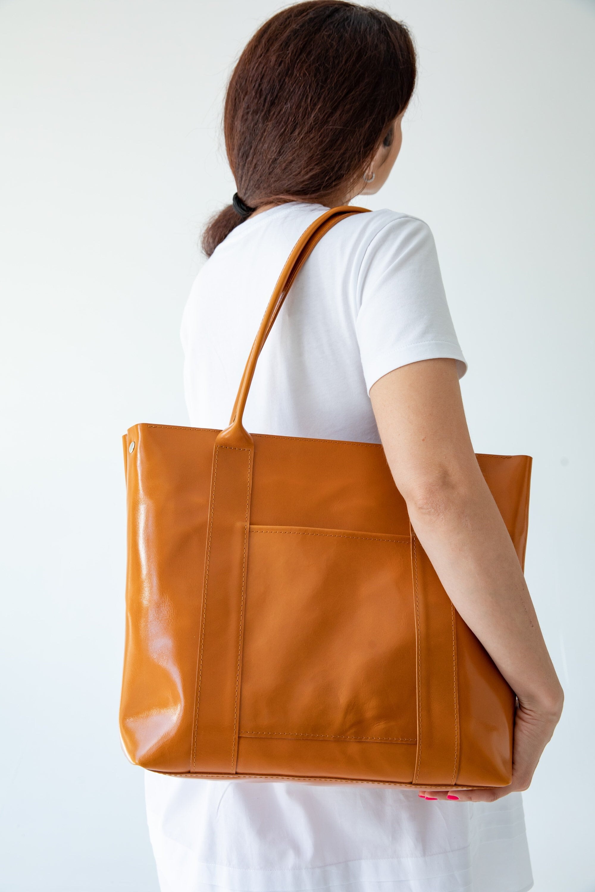 Sac fourre-tout en cuir marron : qualité supérieure, tannage végétal, sac pour ordinateur portable